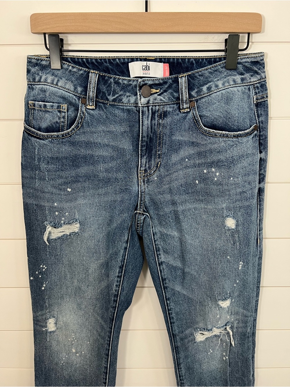 Cabi Boyfriend Jeans Womens Size 2 Distressed Denim 100% Cotton - Picture 4 of 13